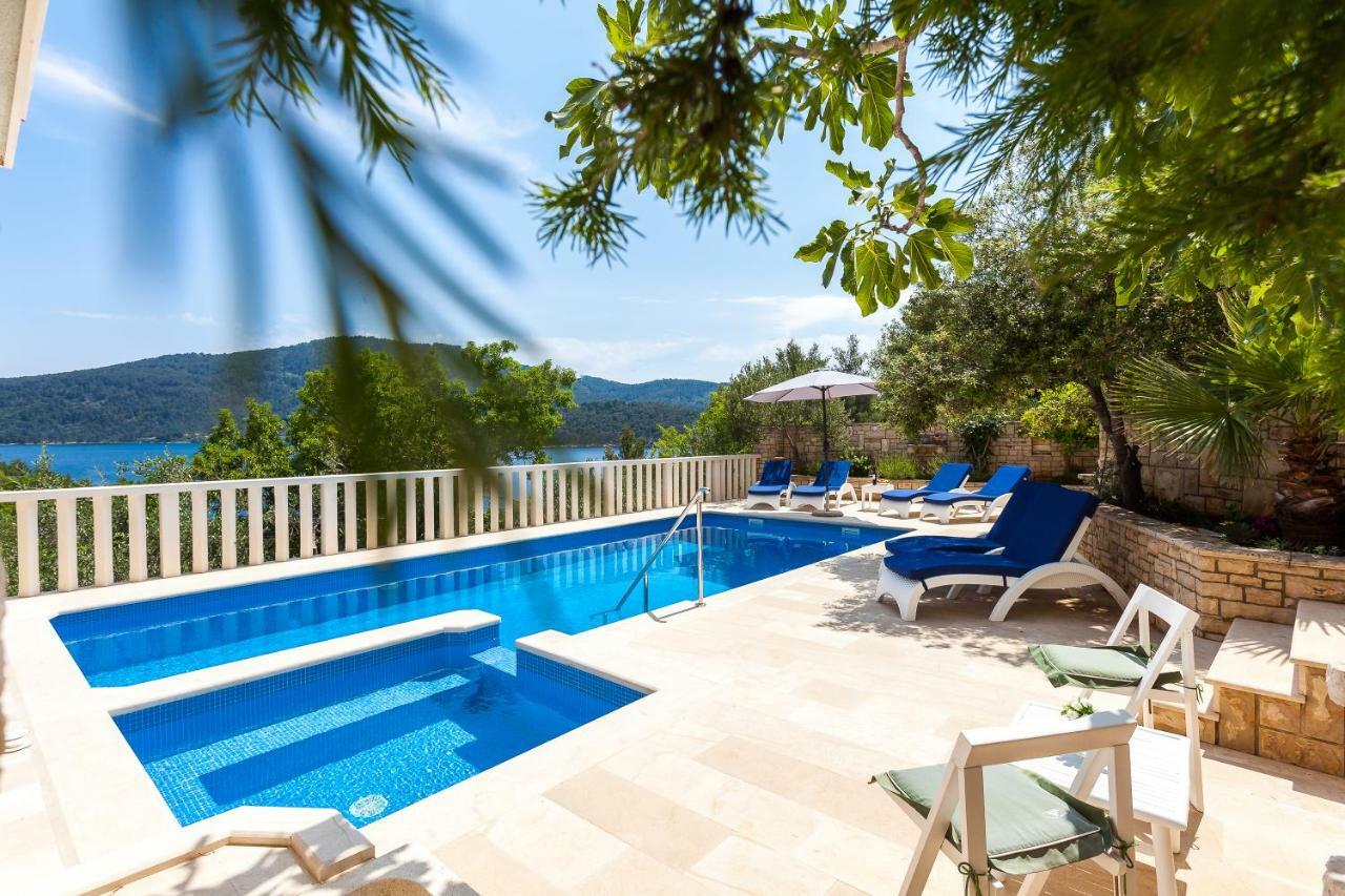 Villa Matic Vela Luka Bagian luar foto