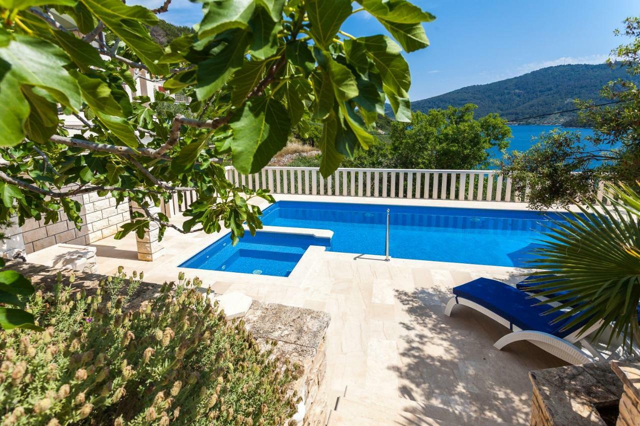Villa Matic Vela Luka Bagian luar foto