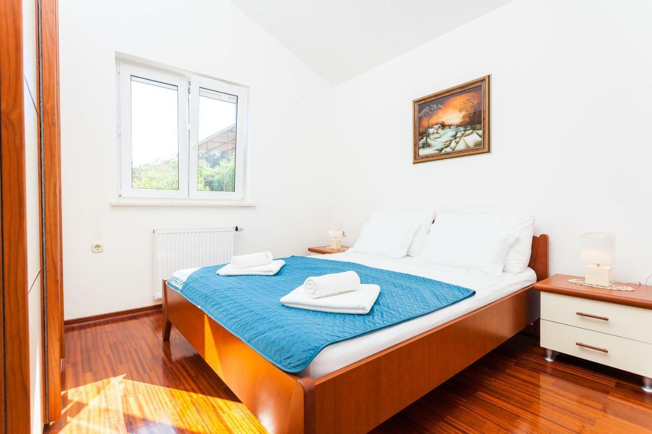 Villa Matic Vela Luka Bagian luar foto