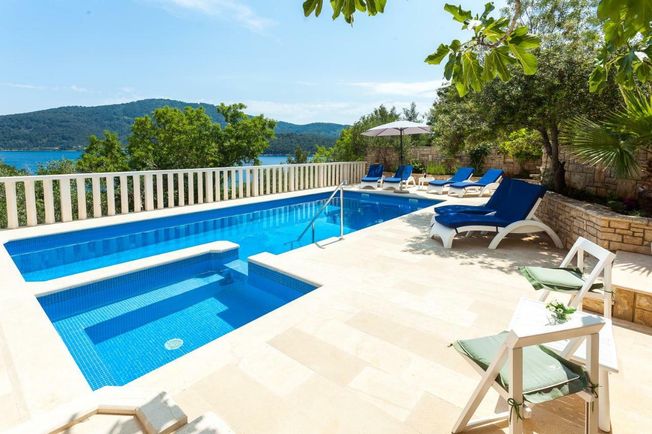 Villa Matic Vela Luka Bagian luar foto