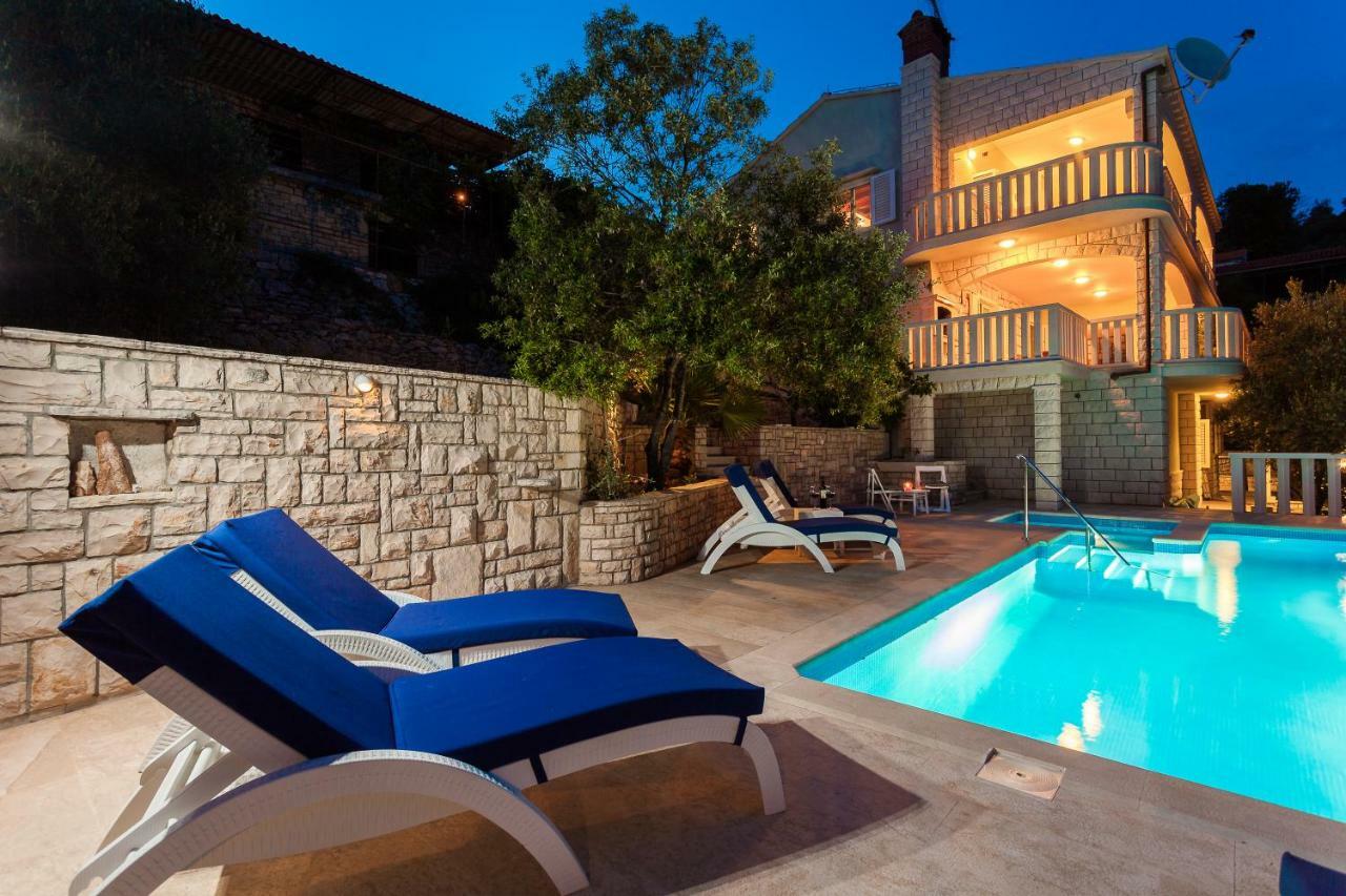 Villa Matic Vela Luka Bagian luar foto